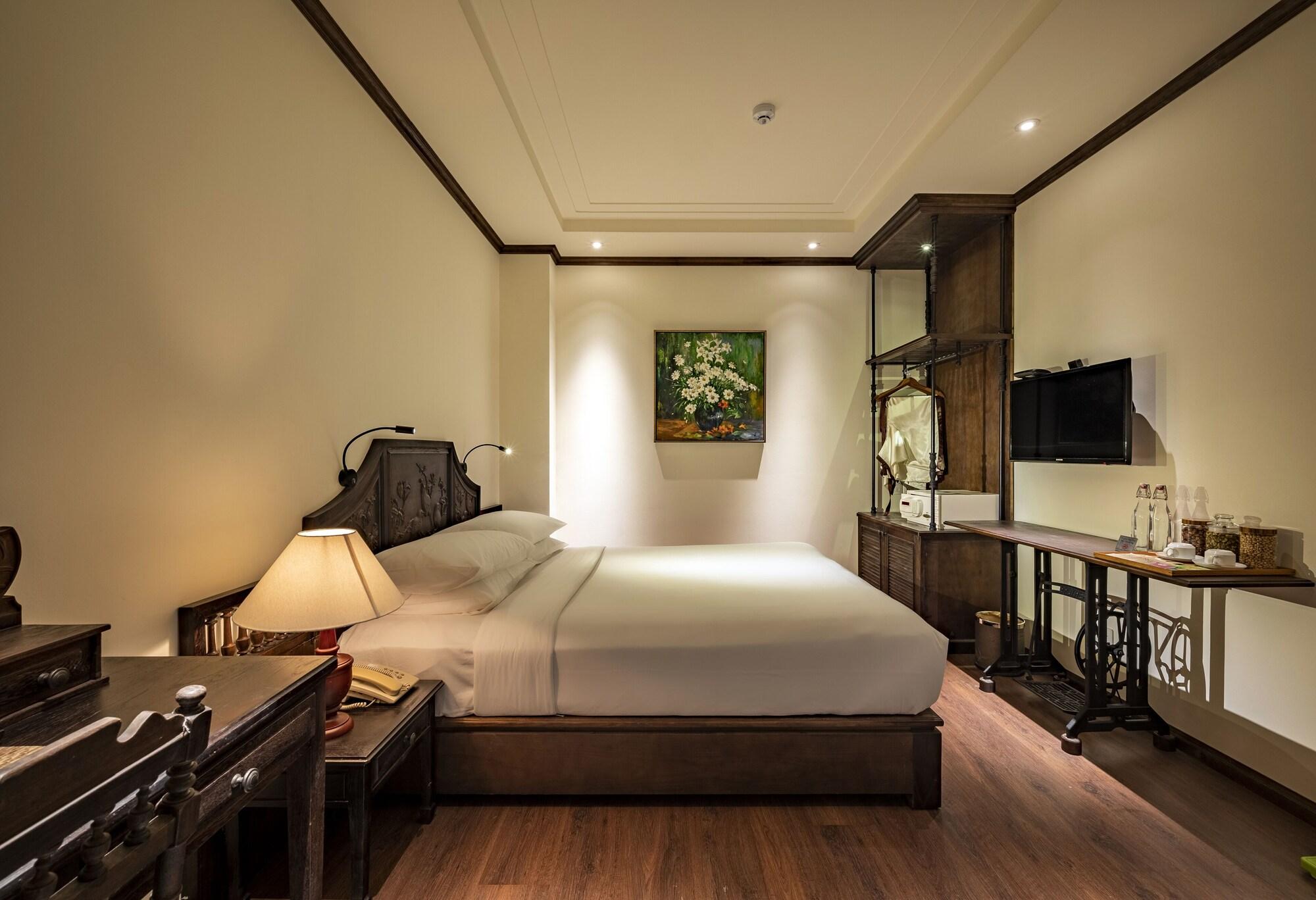 Signature Double Room No Window