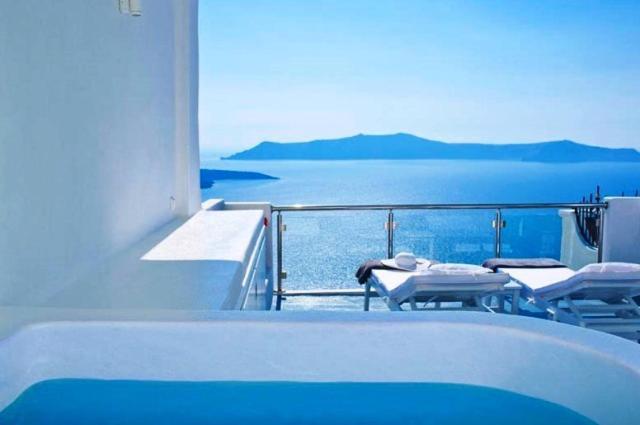 La Luna Suite Hot Tub Caldera View