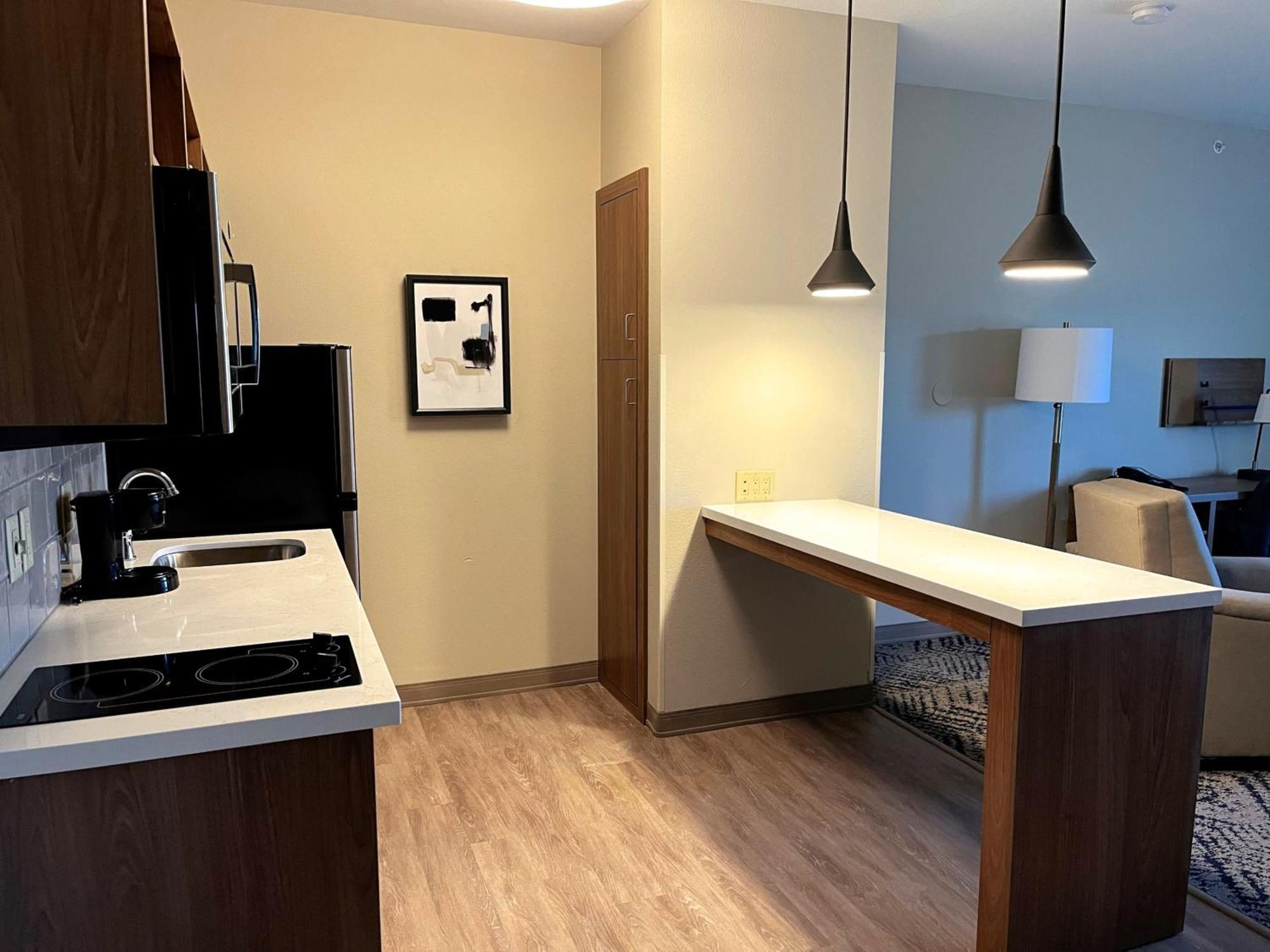 One-Bedroom King Suite Disability Access