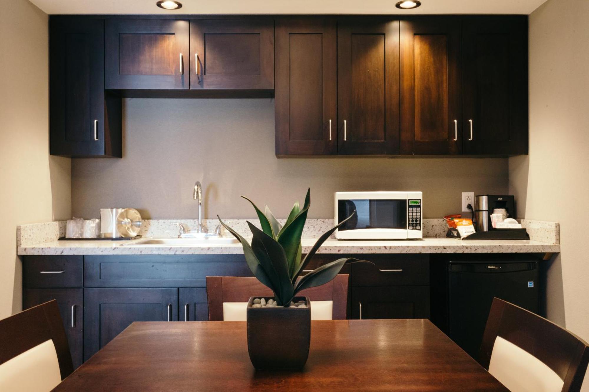 Two Bedroom Suite Non-Smoking