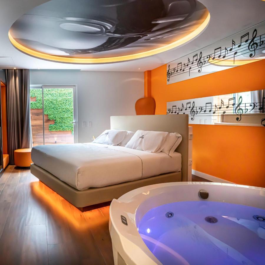 Suite Spa Bath