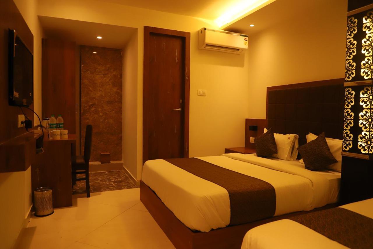 Triple Room Private Bathroom