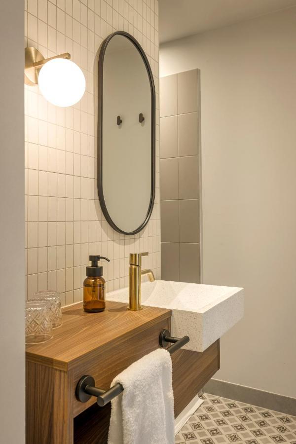 Queen Suite Spa Bath