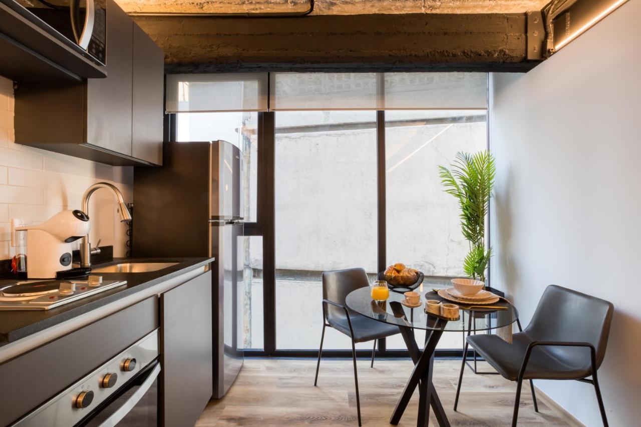 Urban One-Bedroom Apartment