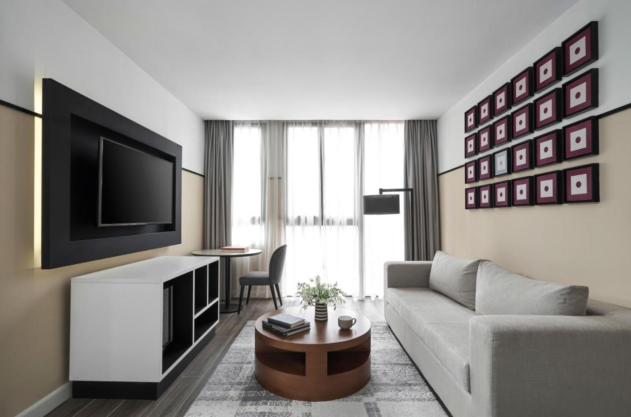 One-Bedroom Suite