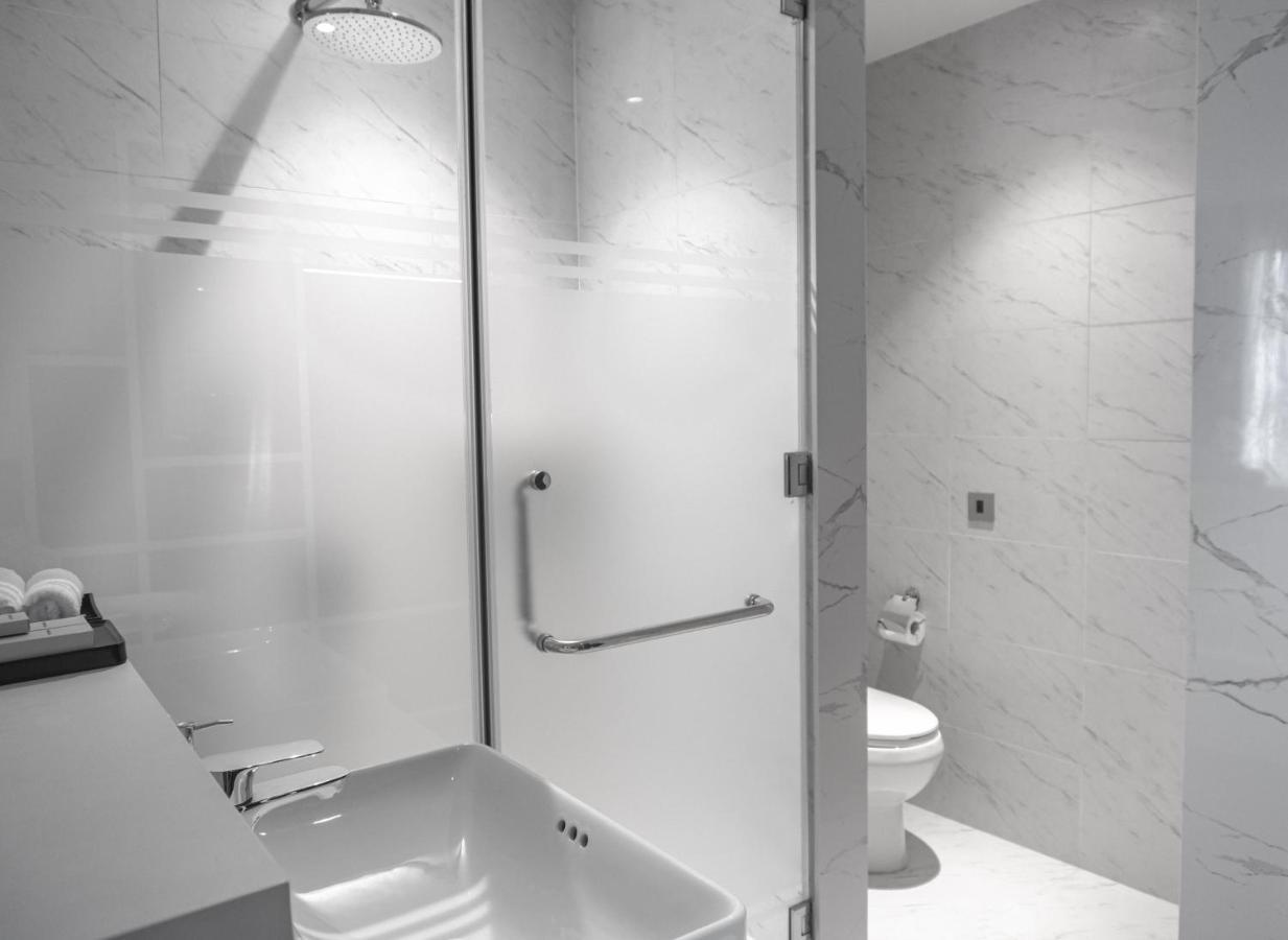 Premier City View Room