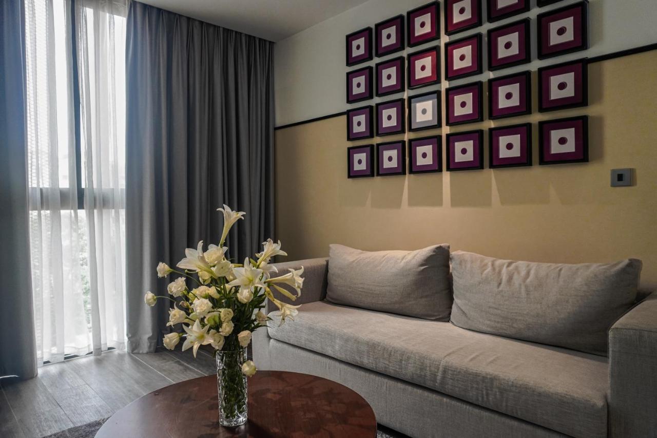 One-Bedroom Suite