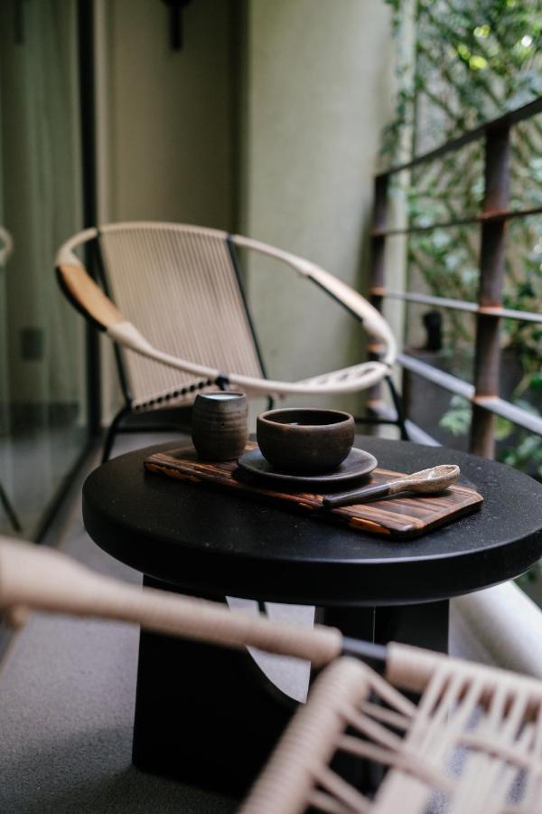 Studio Balcony