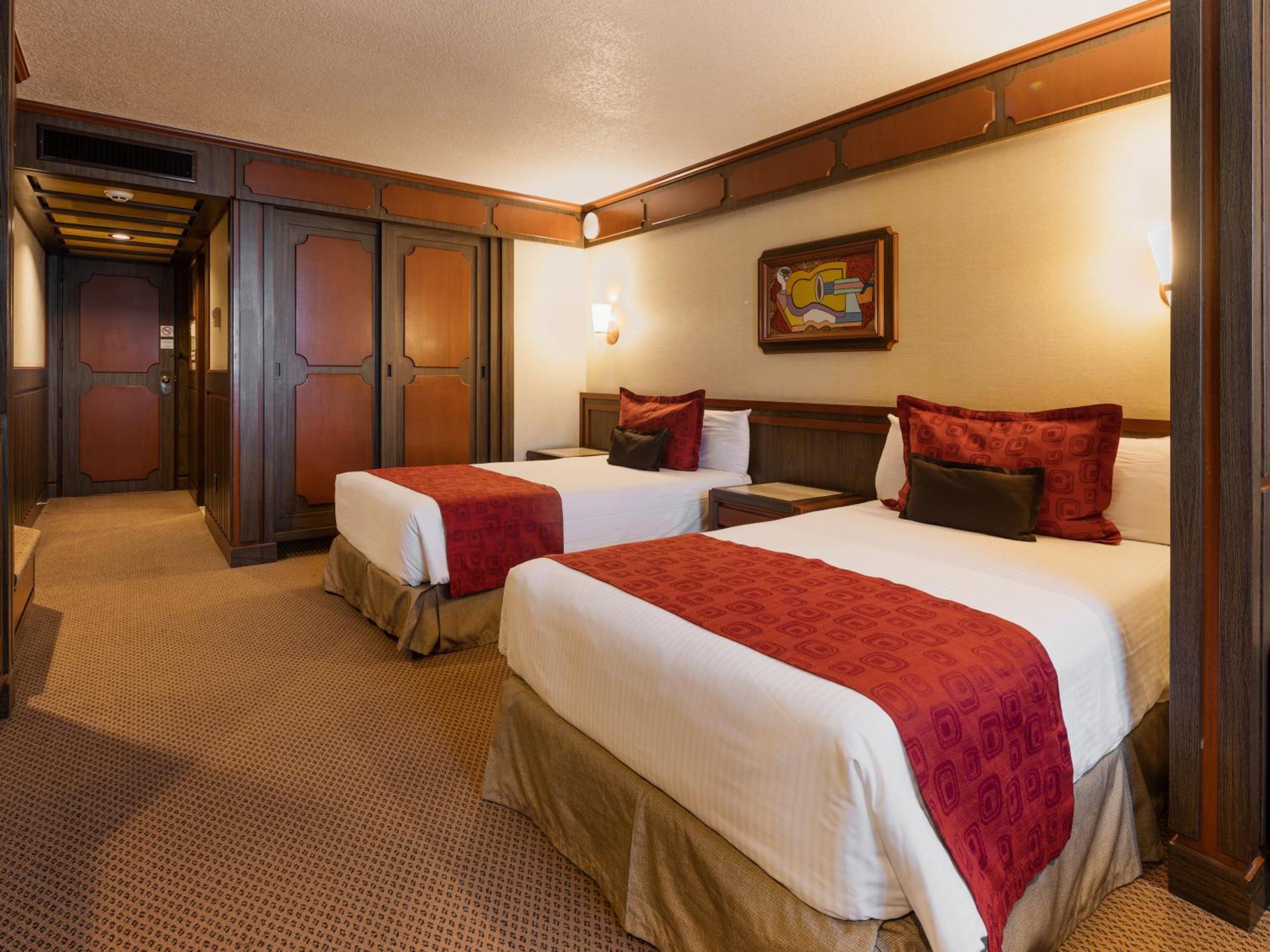 Double Room Two Double Beds Non-Smoking