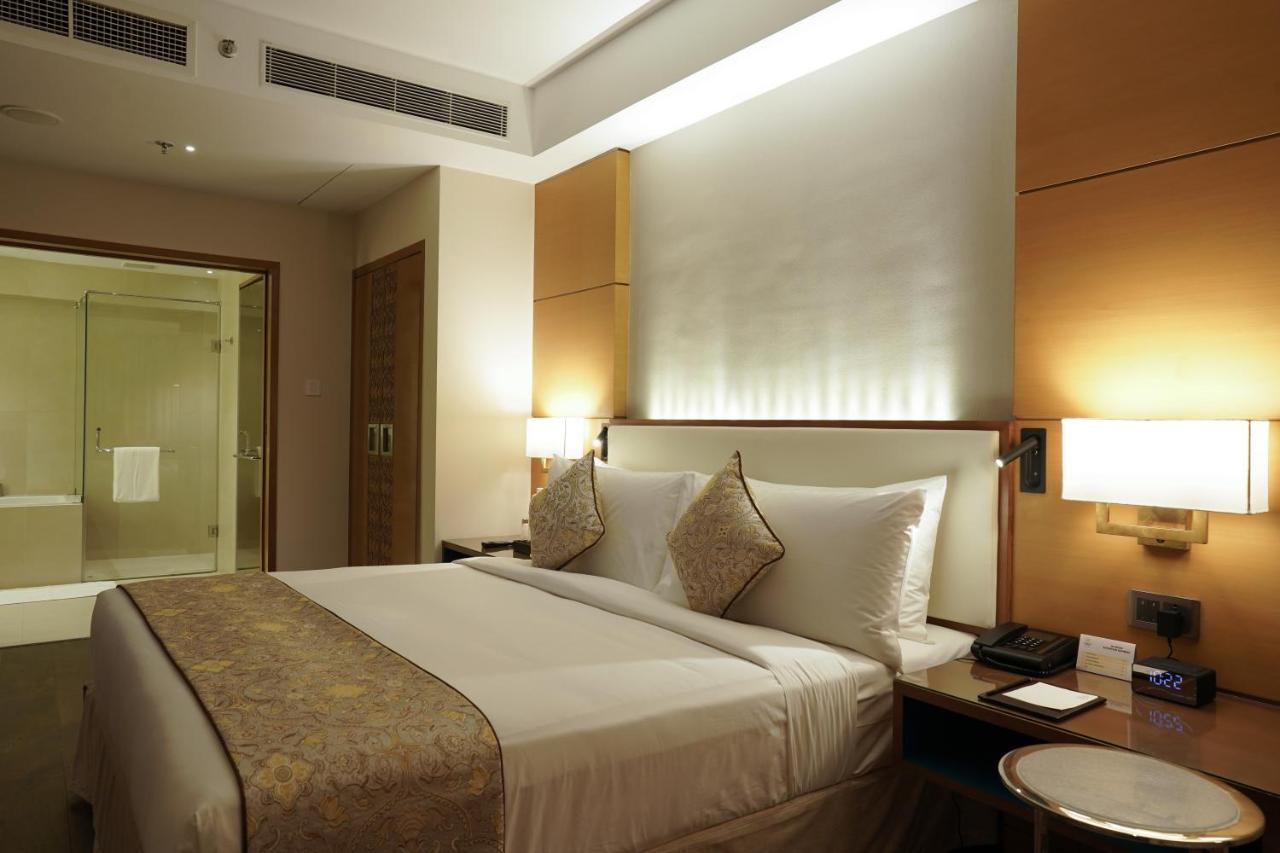 Suite City View