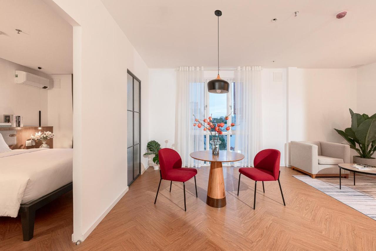 One-Bedroom Suite