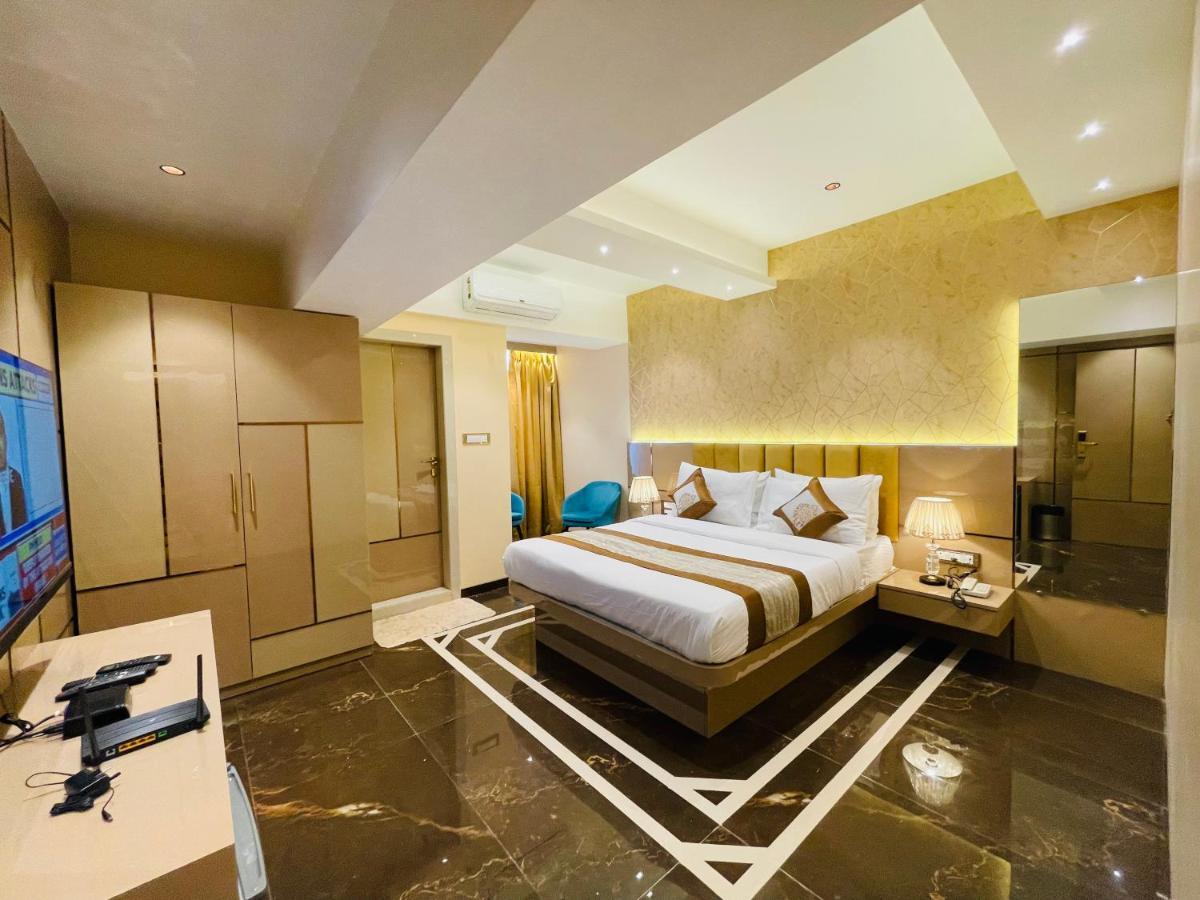Standard Suite