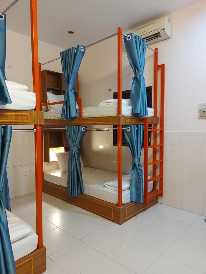 Bed 4-Bed Mixed Dormitory Room