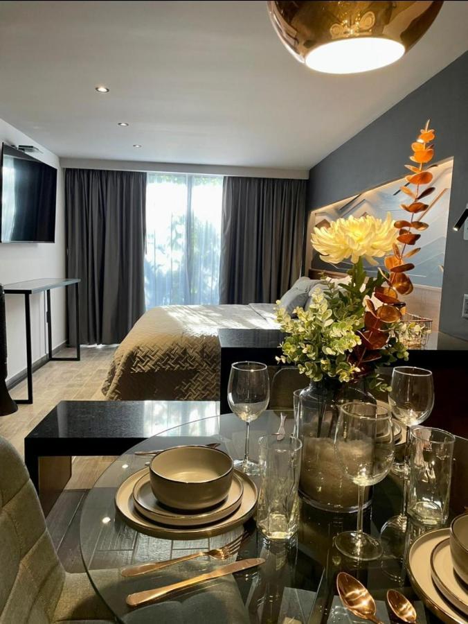 Superior King Suite