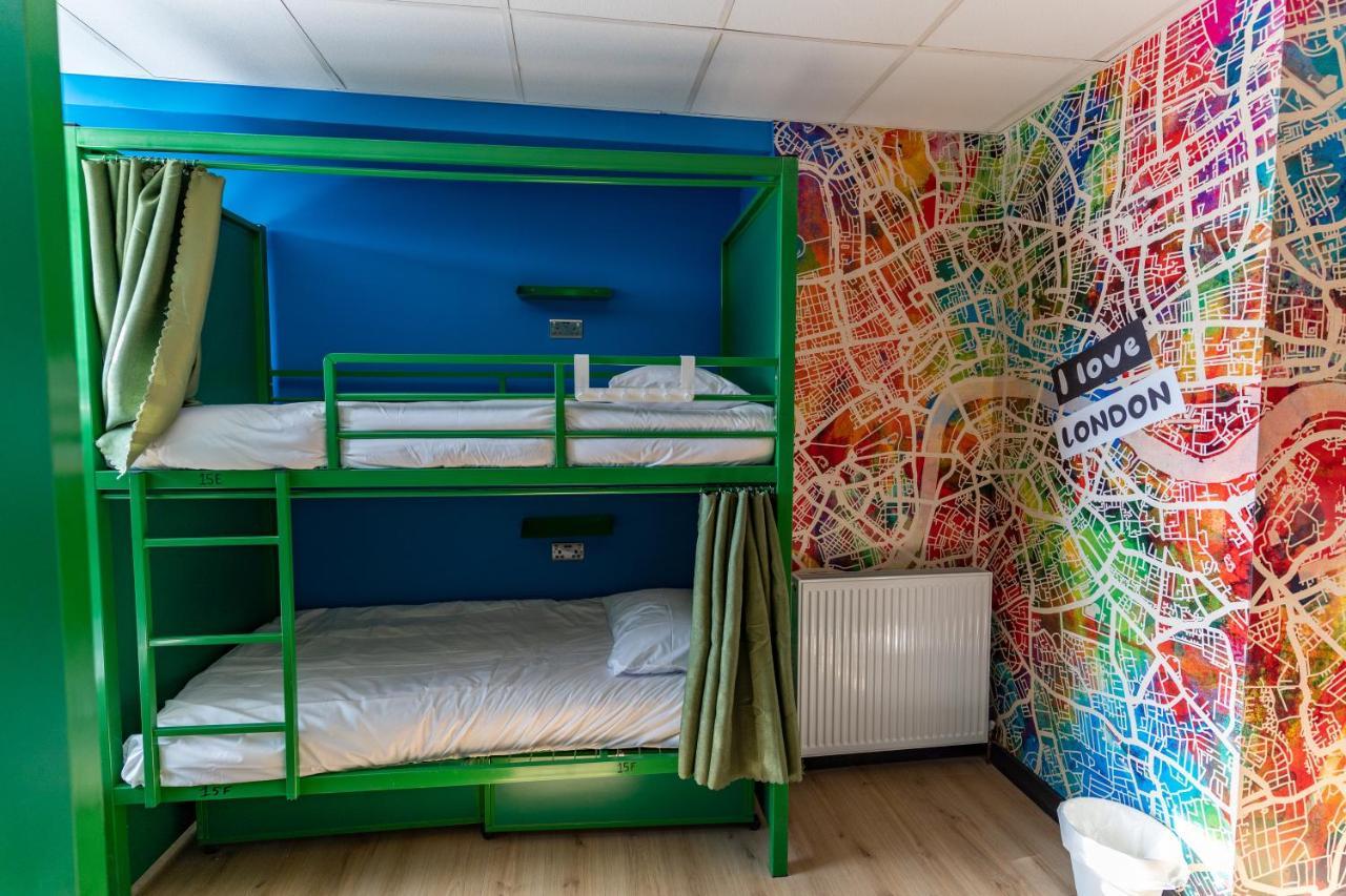 Bed 6-Bed Female Dormitory Room