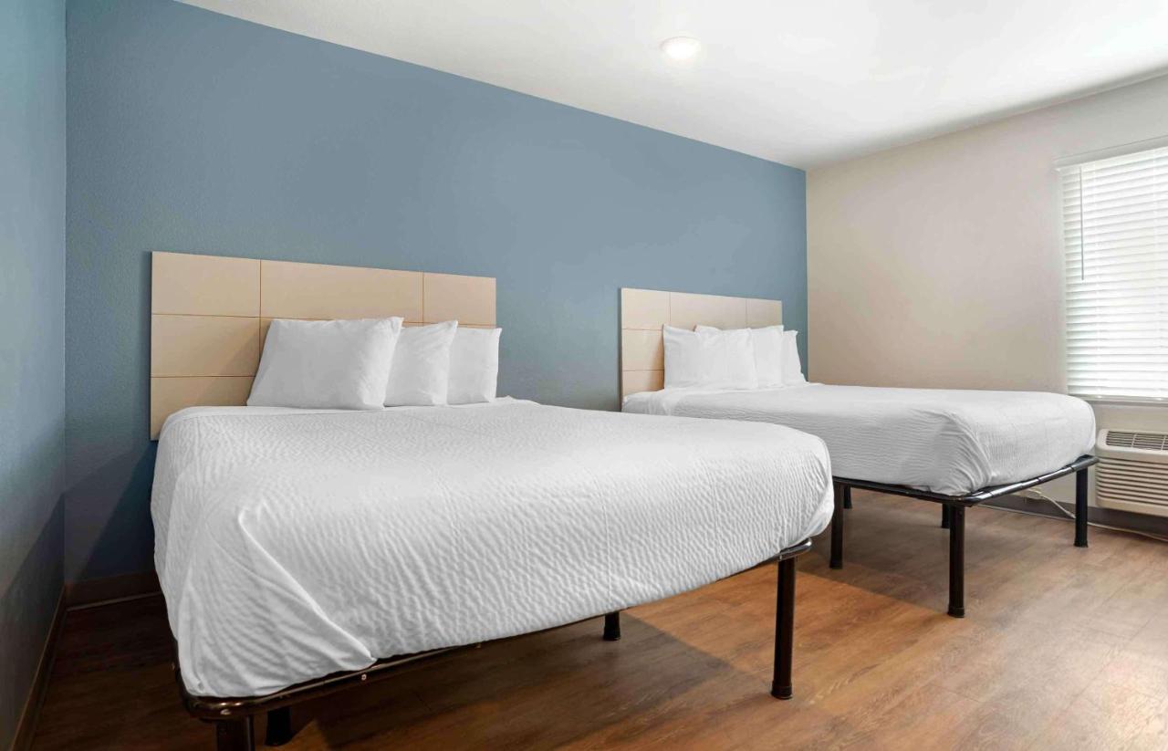Standard Queen Room with Two Queen Beds - Non-Smoking