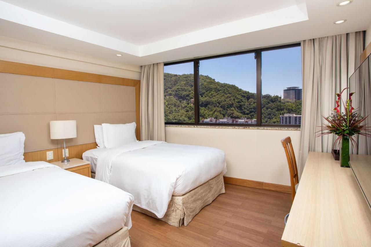 Executive Room Two Twin Beds Ocean View
