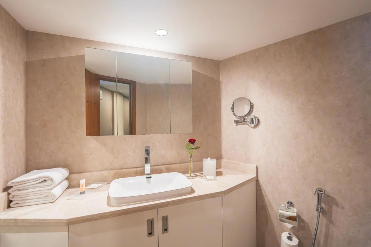 Premium Studio Kitchen on Spa treatments