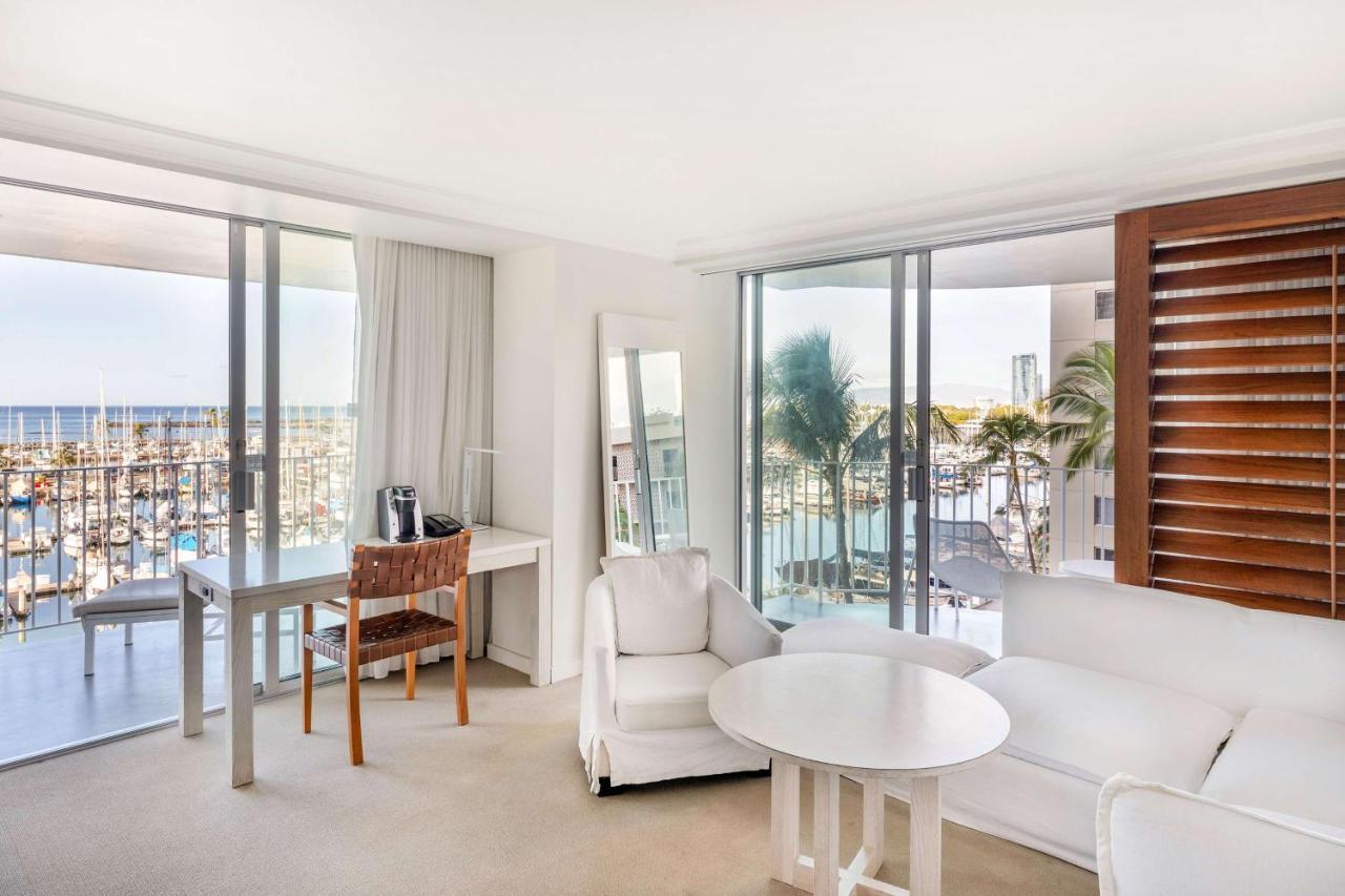 One-Bedroom King Suite Oceanfront