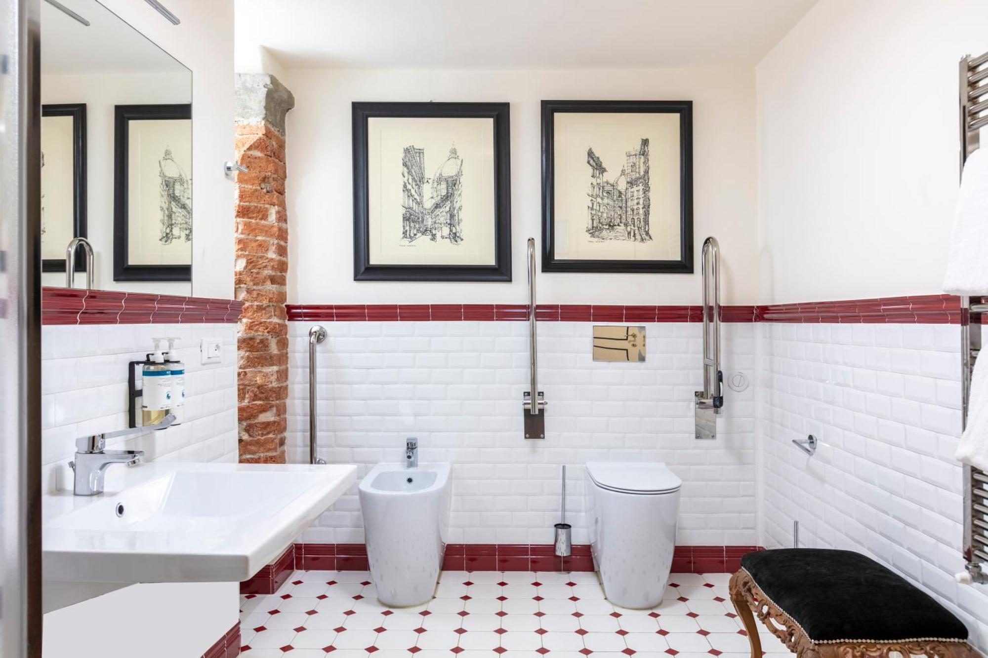 Studio with Kitchenette - Accessible