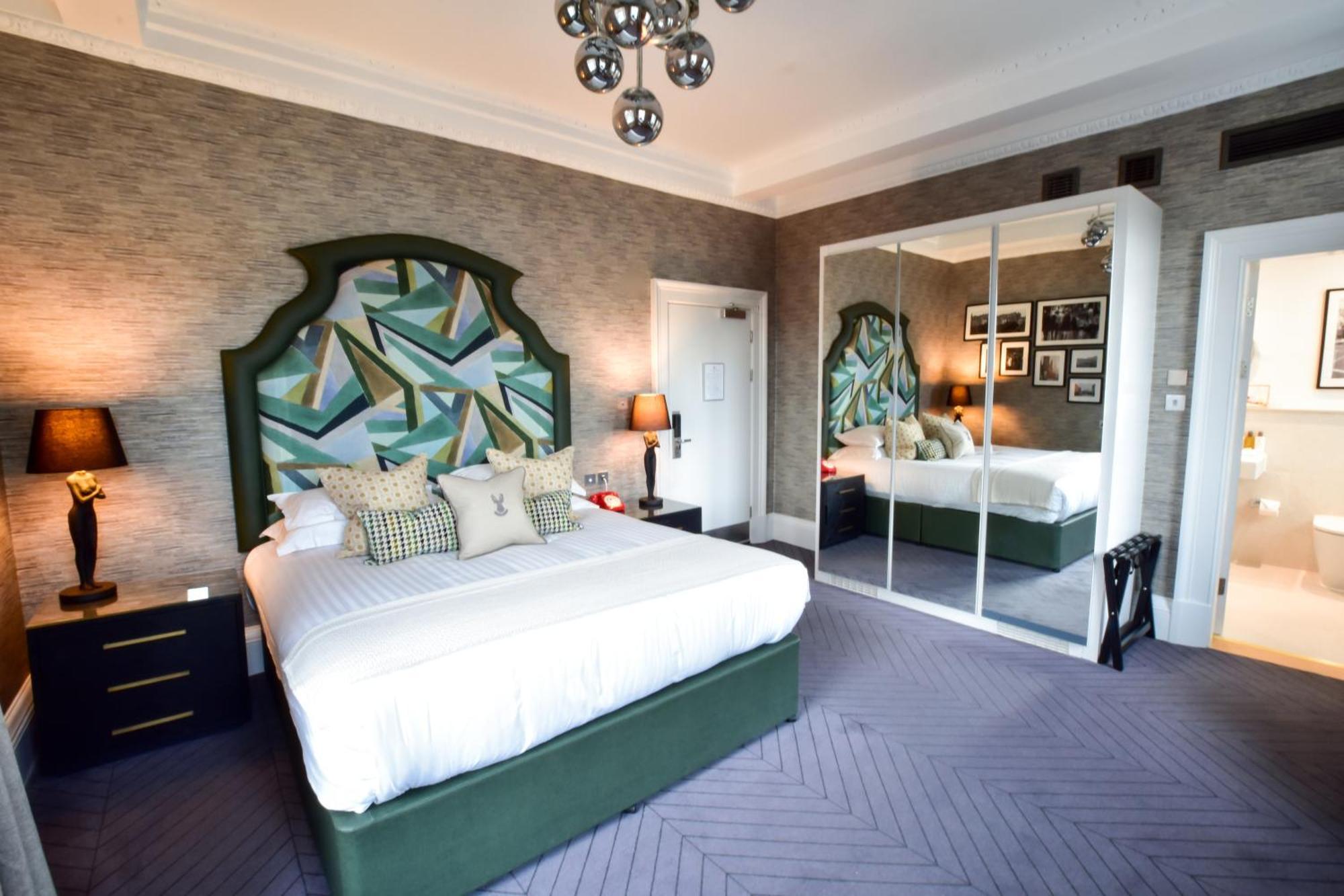 Castle View Room