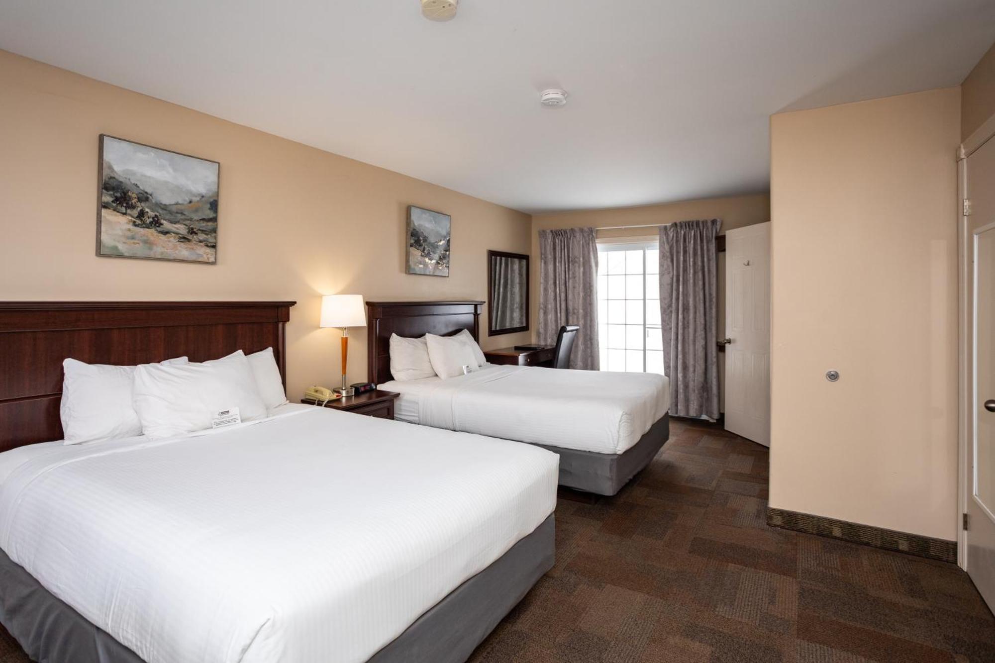 Queen Room with Two Queen Beds - Non-Smoking