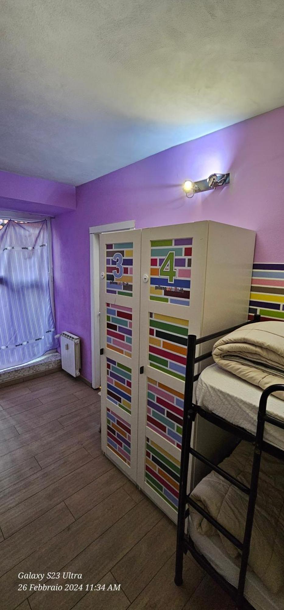 Single Bed in Mixed Dormitory Room