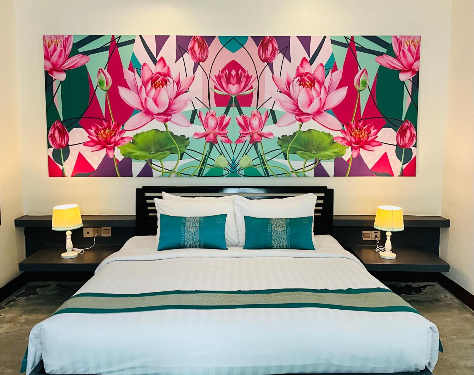Cabana Spa Suite