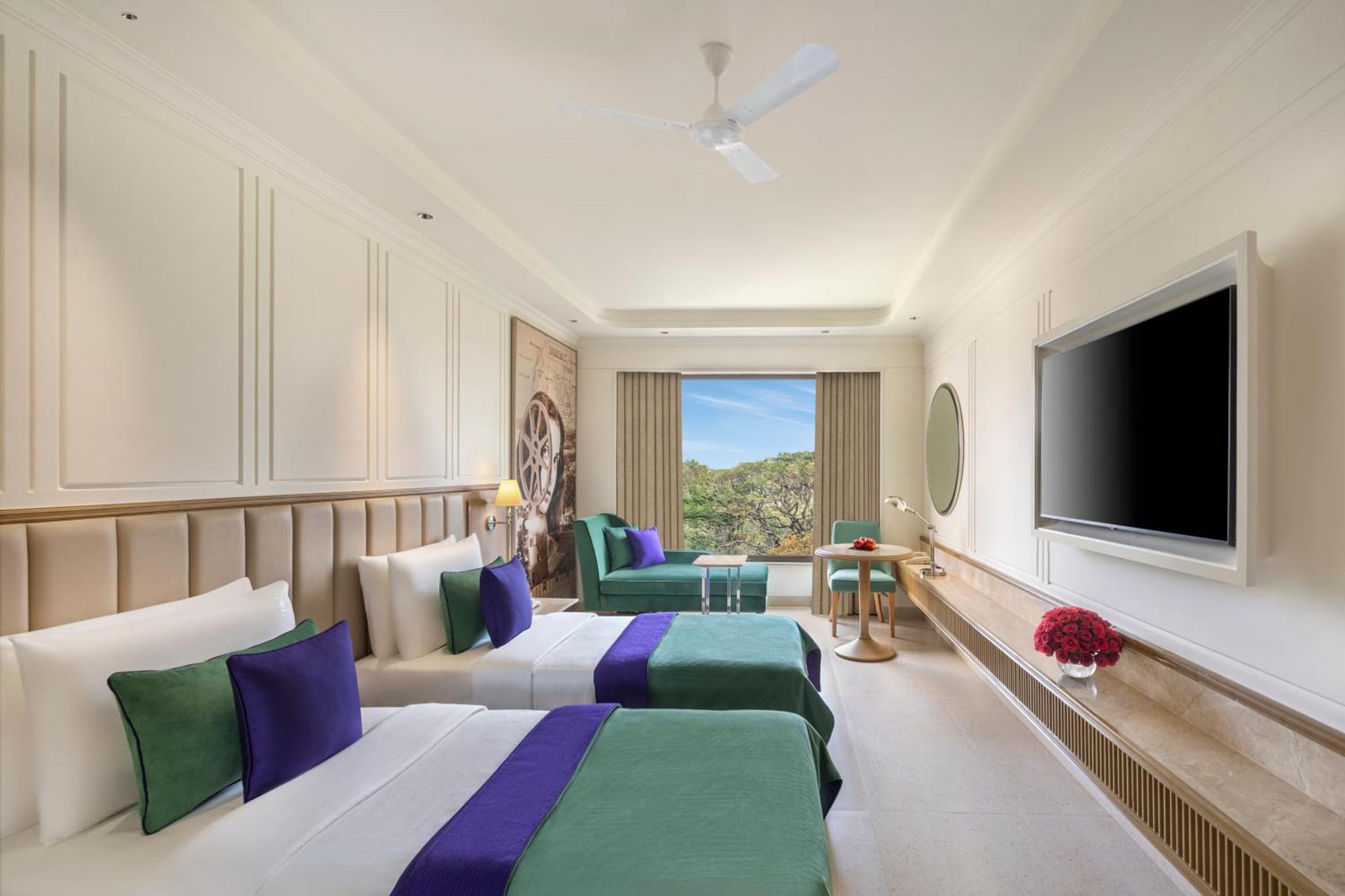 Premium Twin Room (Enjoy Happy Hours with 1+1 offer on Alcoholic Drinks, Soft Beverages and 10% off on 1 session of 90 mins Spa)