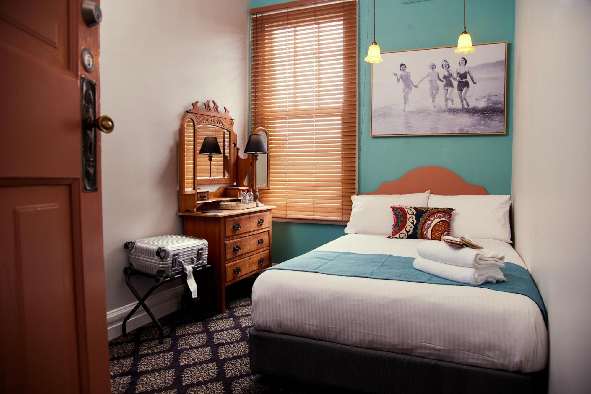 Double Room with Shared Bathroom