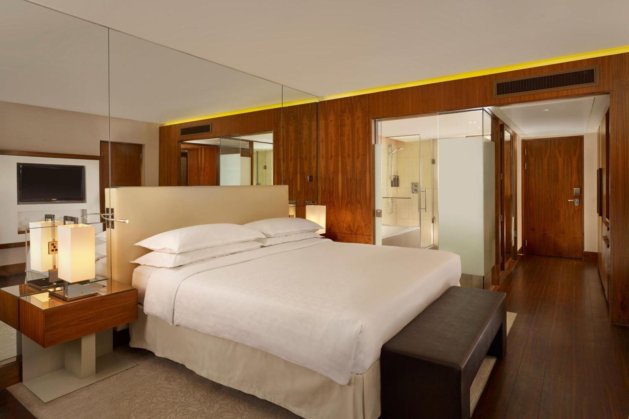Executive Club Twin Room Club Lounge Access