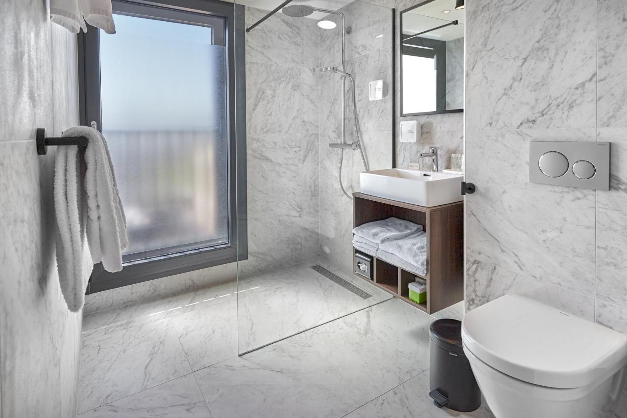 Suite City View