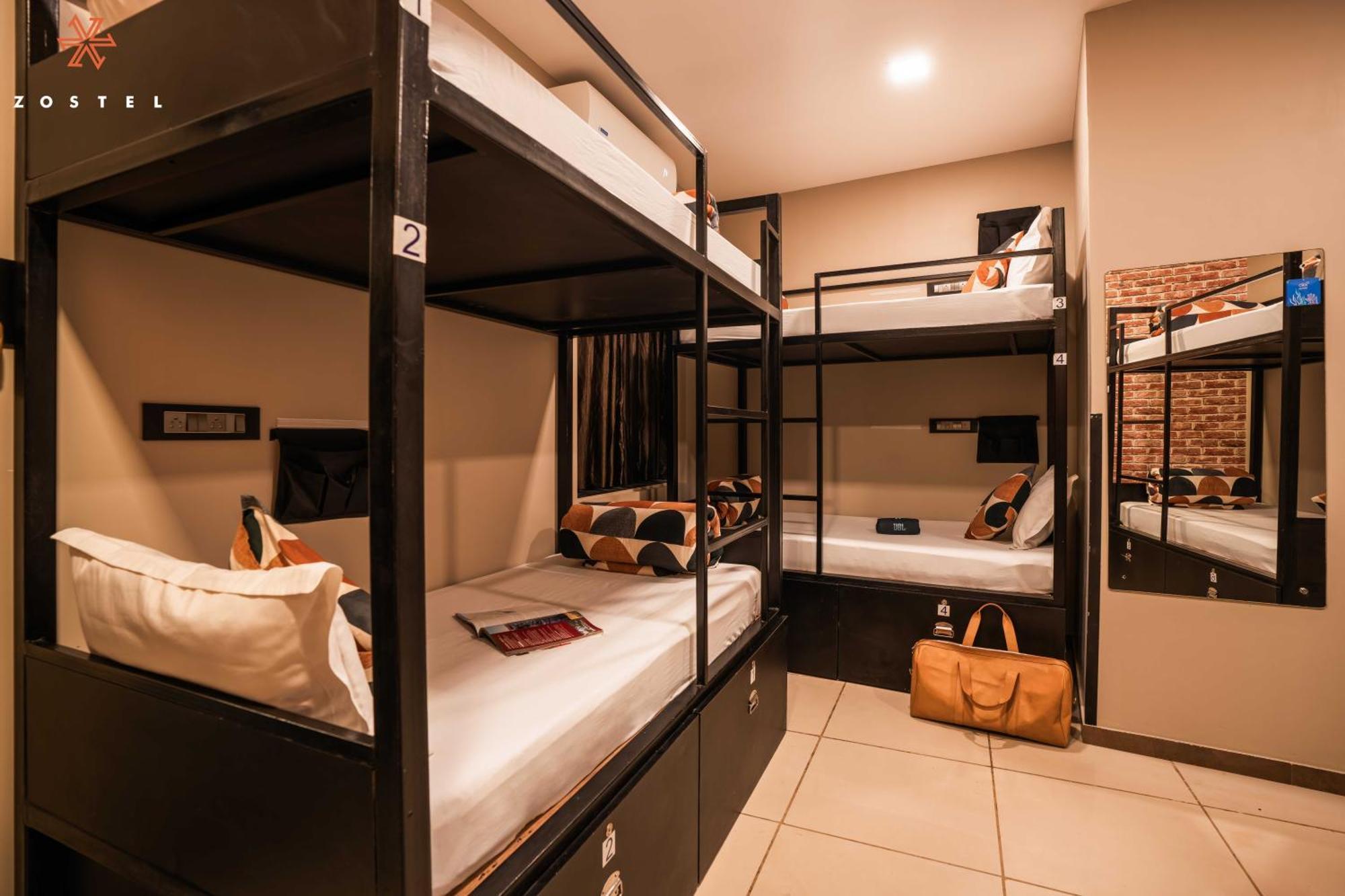 Bed 6-Bed Mixed Dormitory Room