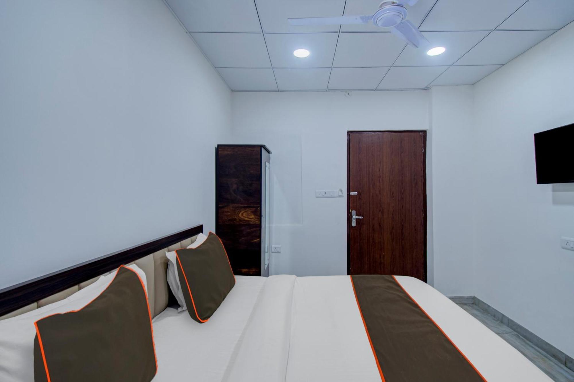 Classic Triple Room,1520708644:JPEG