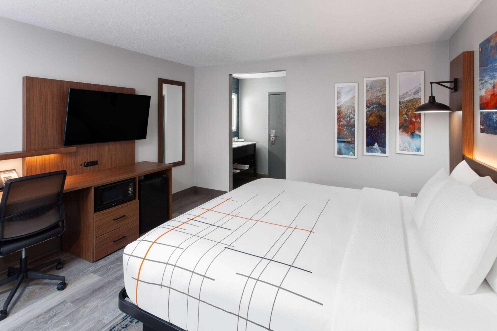 Executive King Room