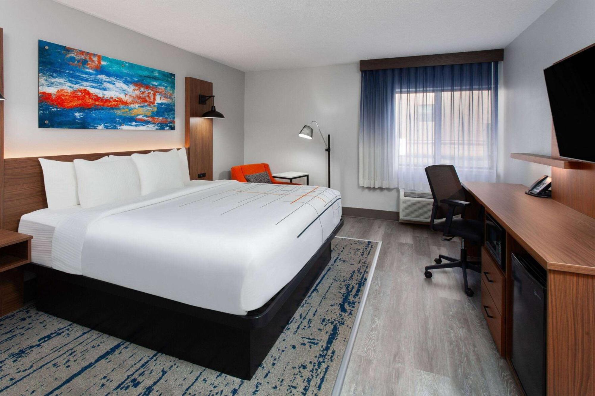 Executive King Room