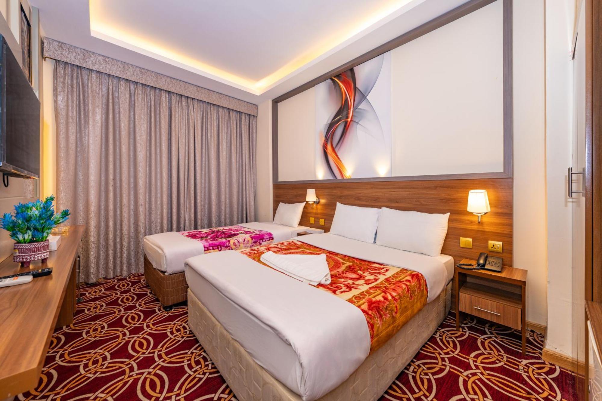 Standard Twin Room