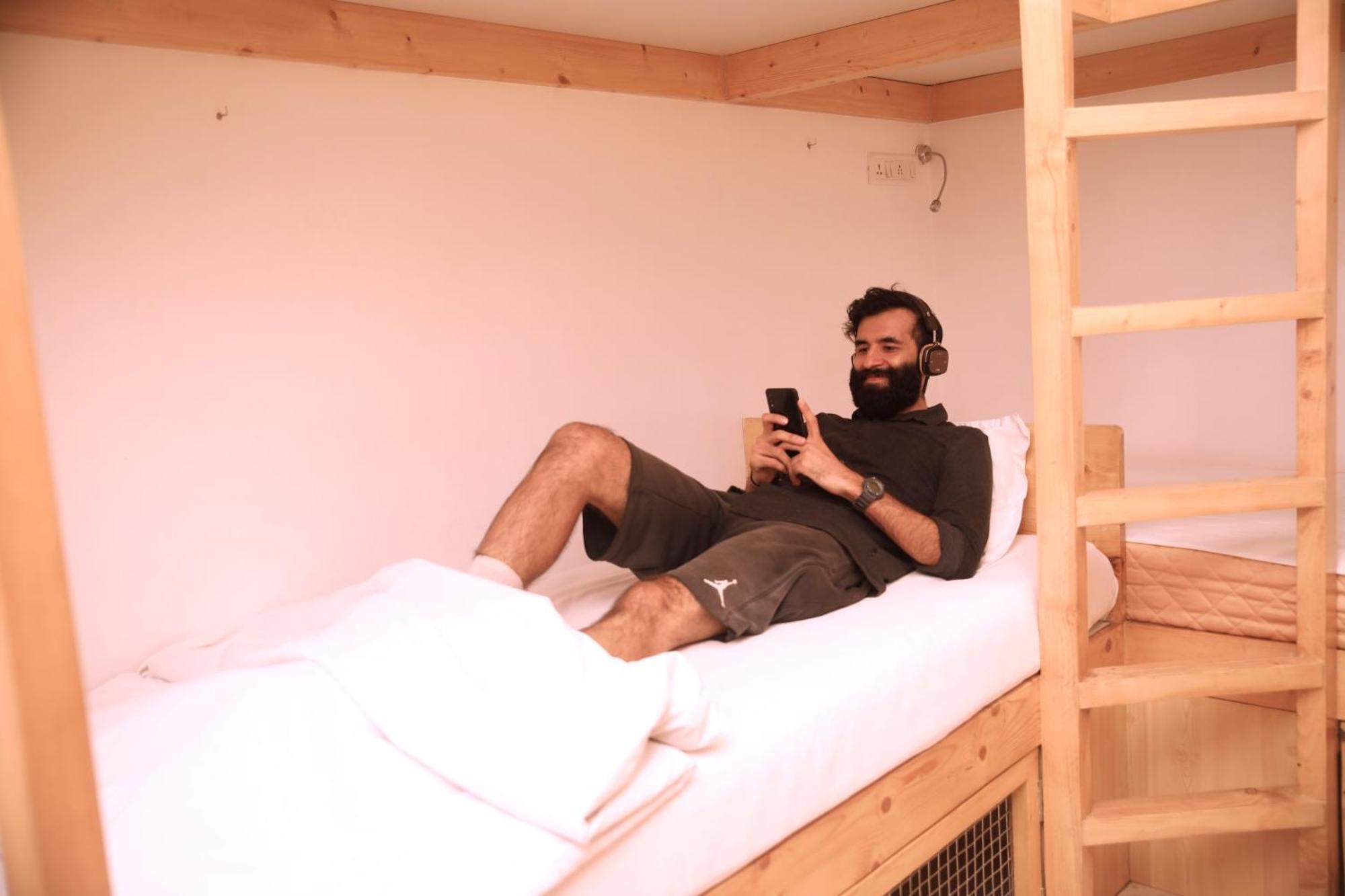 Bed 8-Bed Mixed Dormitory Room