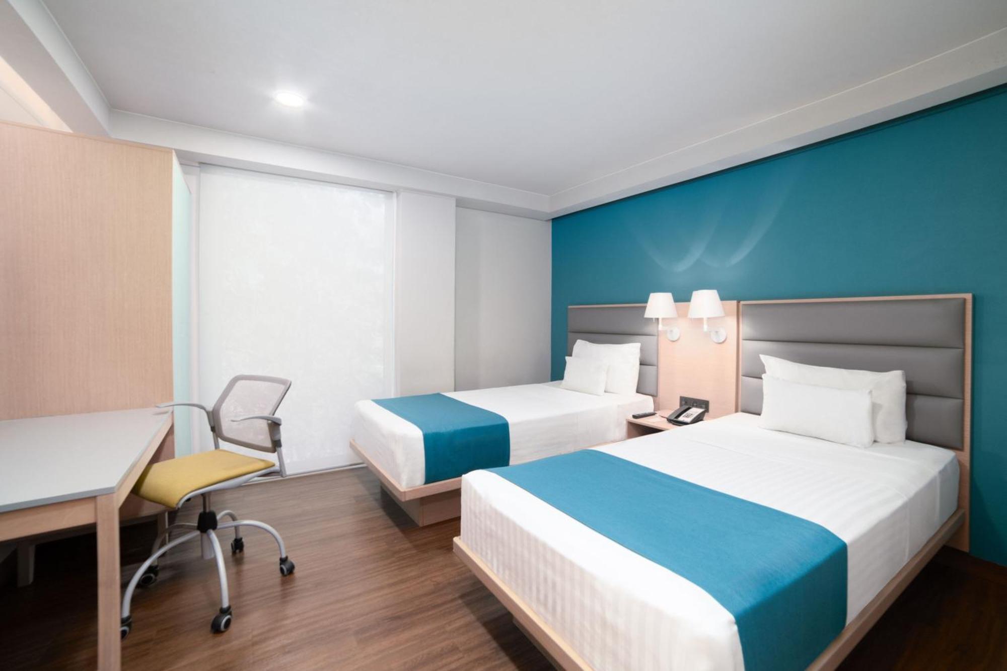One-Bedroom Suite King or Twin Bed Sofa Bed