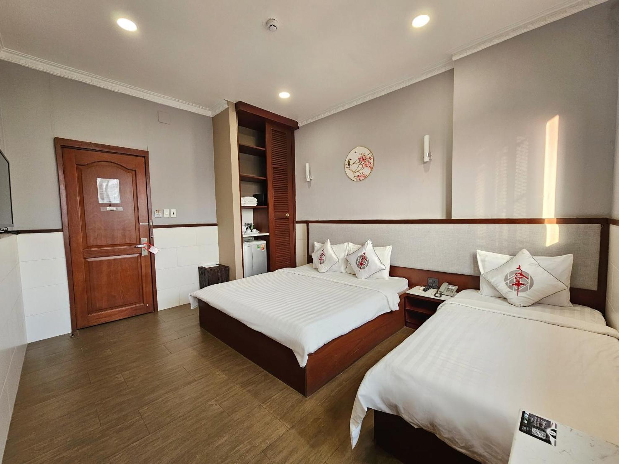 Superior Triple Room