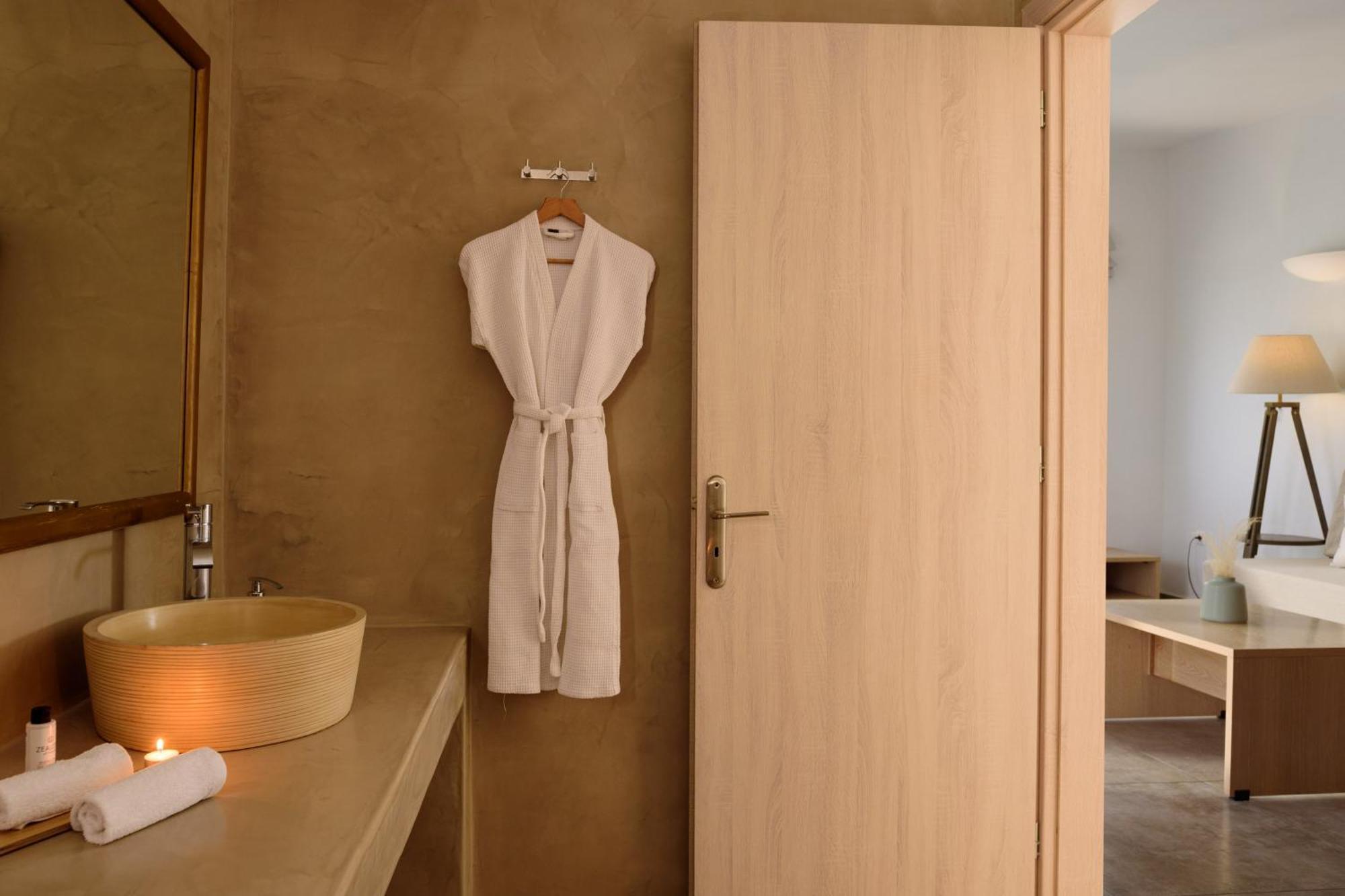 Junior Suite Sea View Outdoor Hot Tub