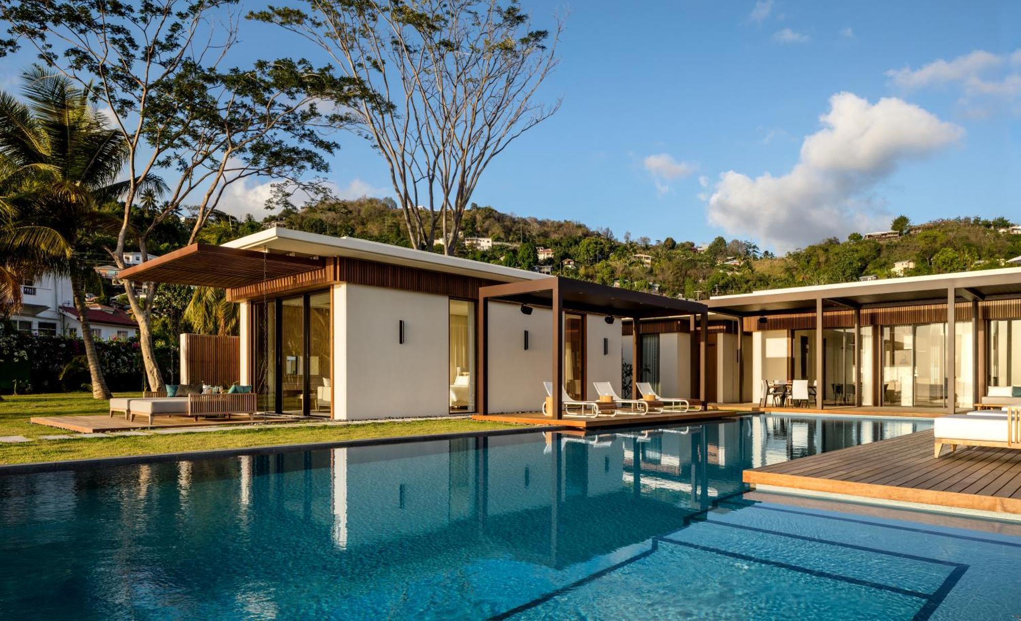 Four-Bedroom Beachfront Estate Pool