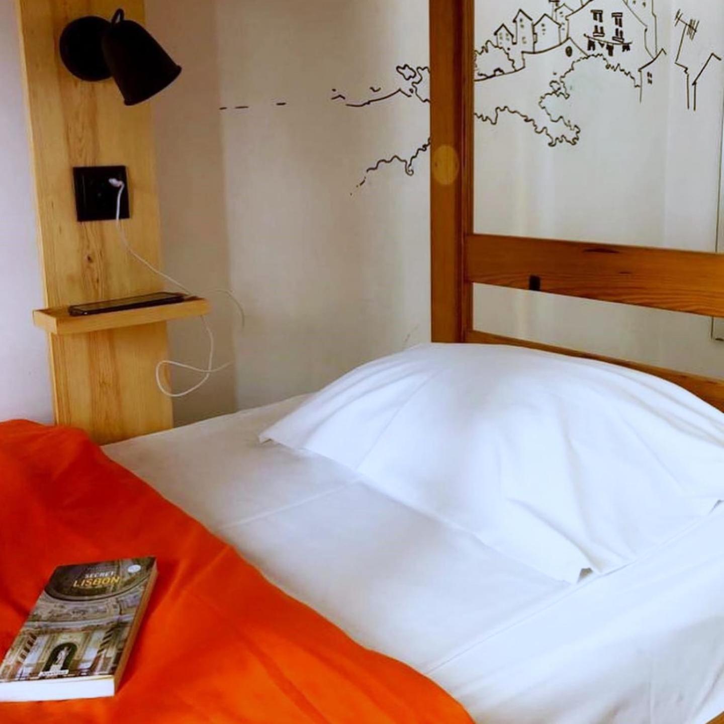 Bed in 4-Bed Mixed Dormitory Room