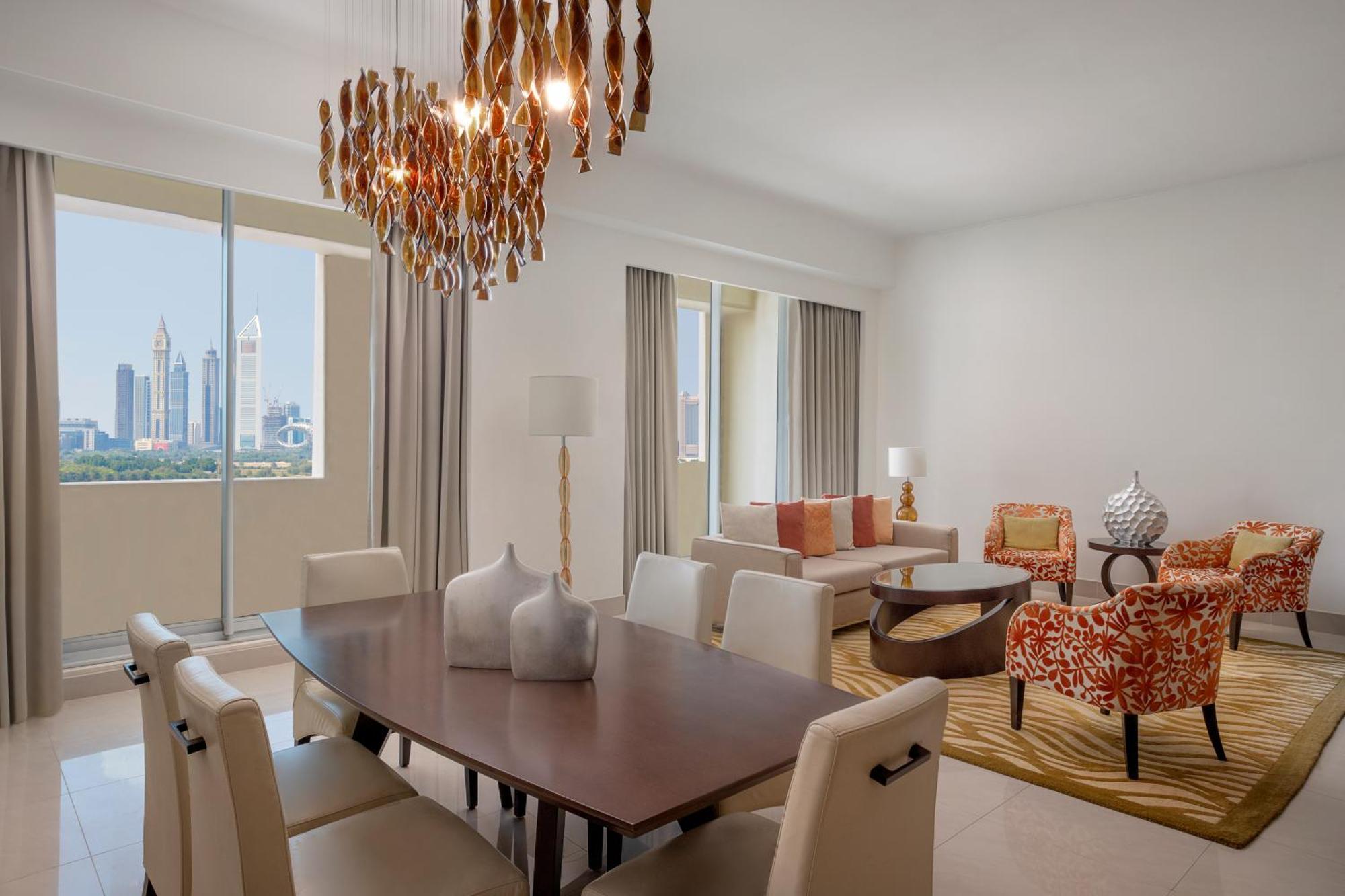 Three Bedroom Apartment Burj Khalifa Skyline View