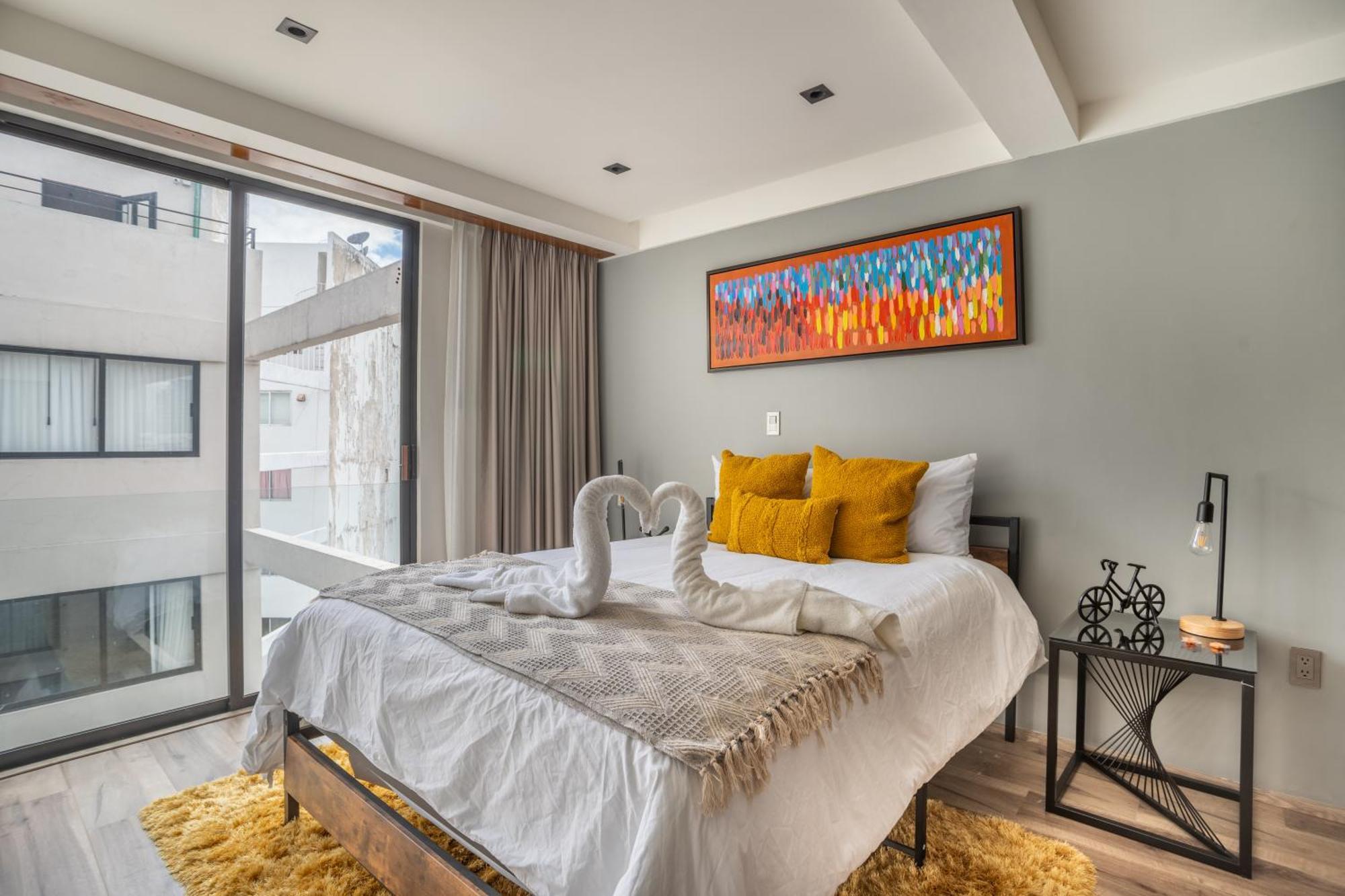 Deluxe Apartment