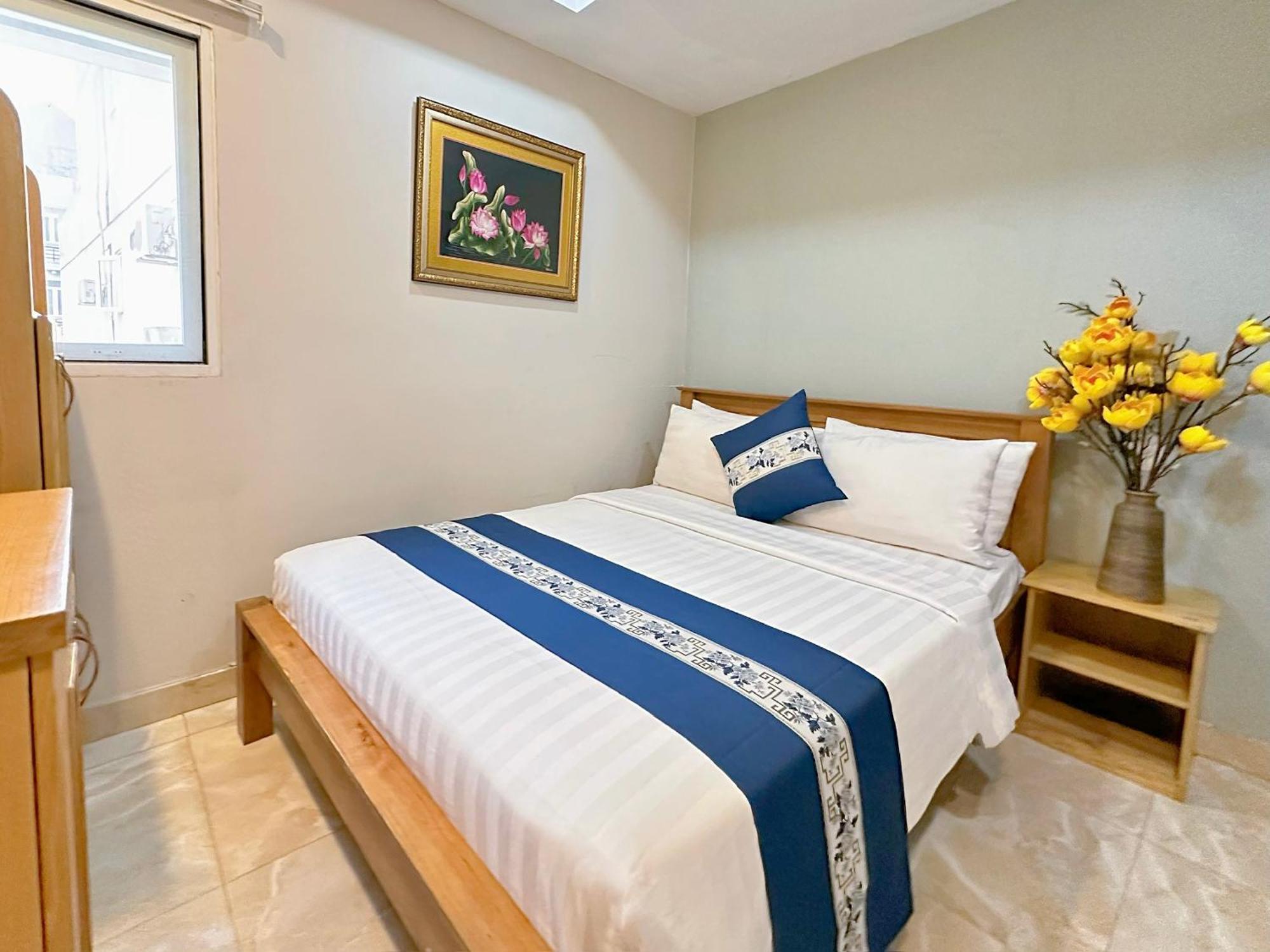 Double Room Private Bathroom