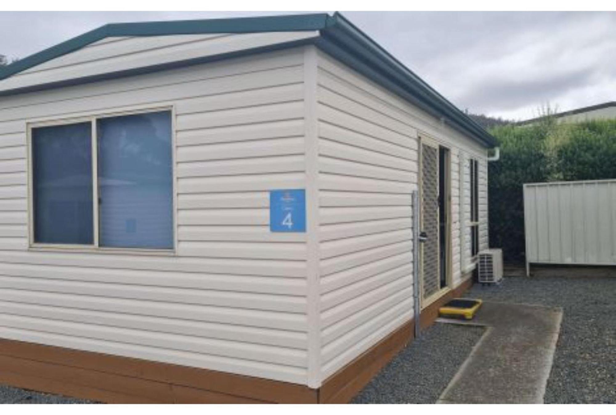 Economy Studio Cabin - Sleeps 6,1588127273:JPEG
