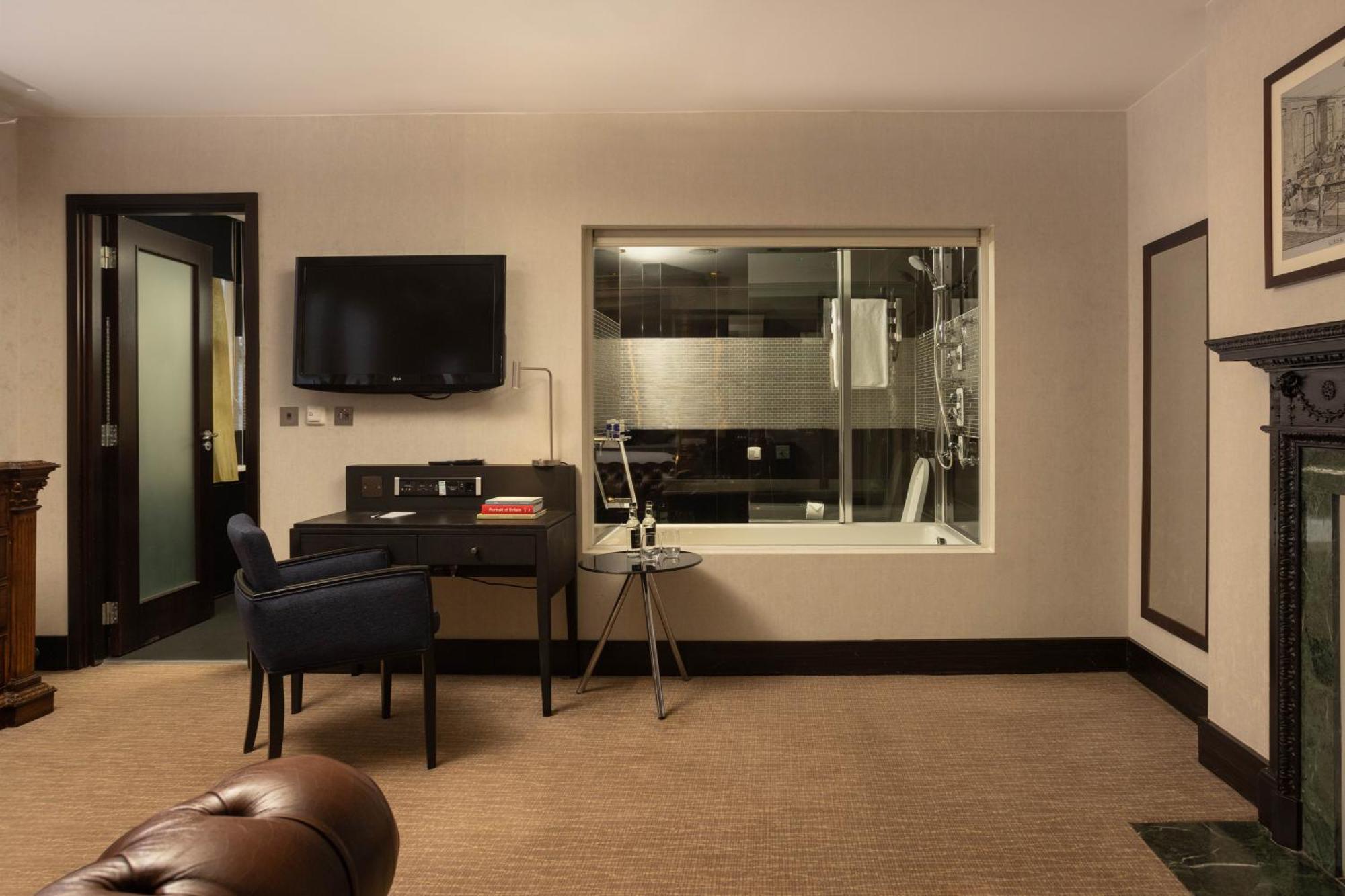 Wow Suite