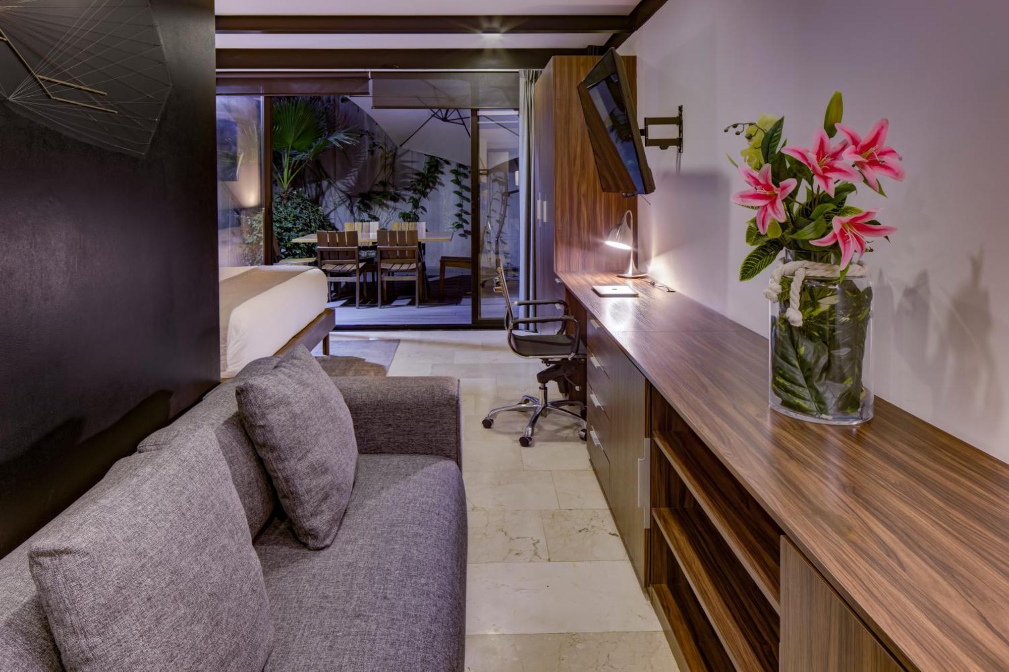 Suite