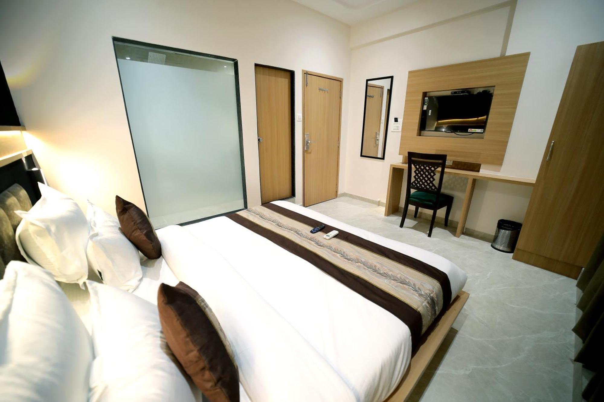 Executive Suite
